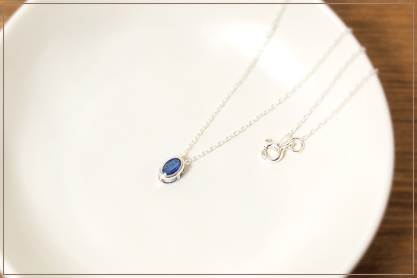 カイヤナイトオーバルsilver925ベゼルネックレス