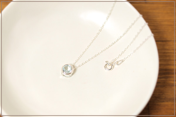アクアマリンsilver925ベゼルネックレス