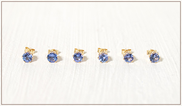 タンザナイトK14GFスタッドピアス