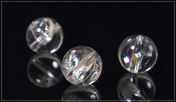 レインボー水晶８ミリ玉ナチュラルマクラメリング