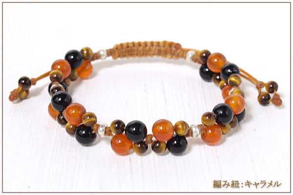 オニキス+カーネリアン+タイガーアイ花*花マクラメブレスレット