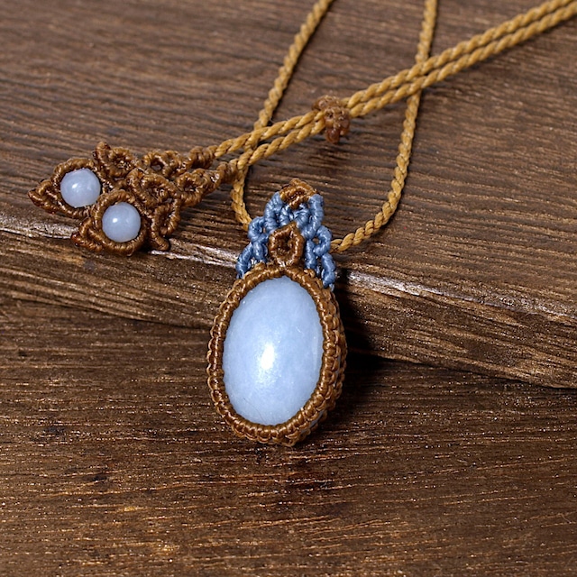 【一点物】エンジェライトのルースを包んだマクラメネックレスNo.2