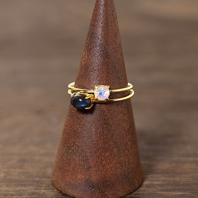 【限定】重ね着けできるリングセット（ブラックラブラドライト＋レインボームーンストーン）