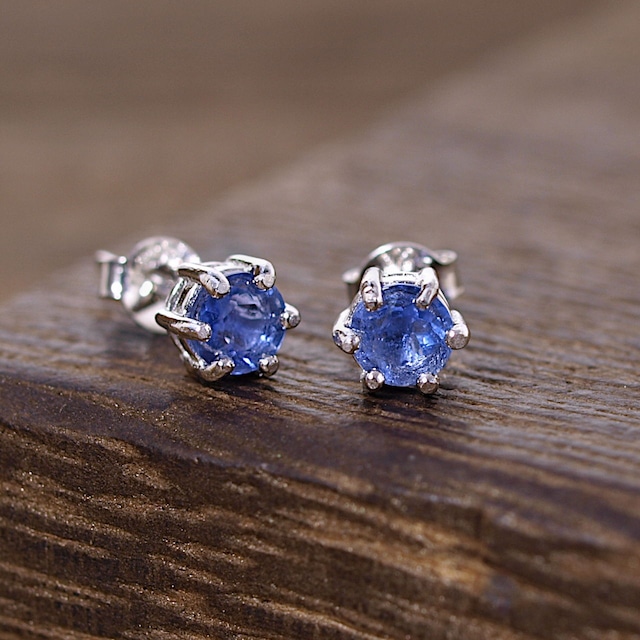 【限定】カラーチェンジフローライトスタッドピアス（silver925）