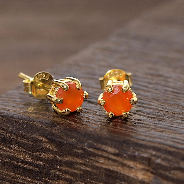 【限定】カーネリアンK18GP爪留めスタッドピアス