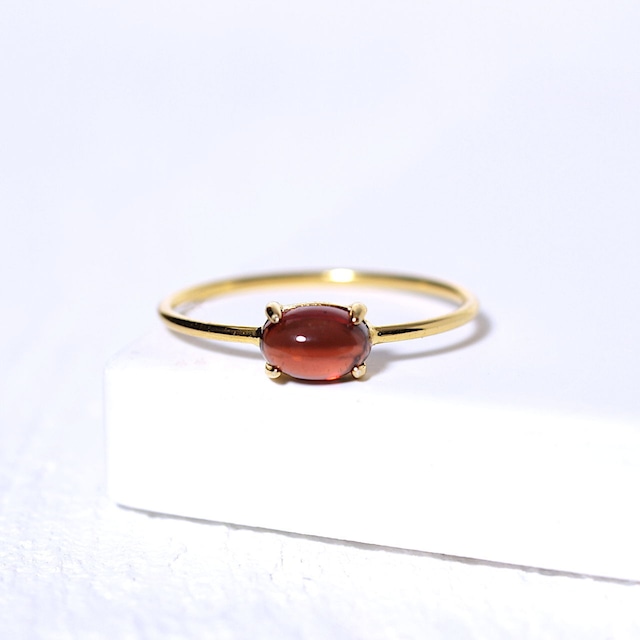 【限定】重ねて楽しむ天然石リング（モザンビークガーネットオーバル）