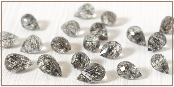 ブラックトルマリン入り水晶ひと粒silver925ペンダント