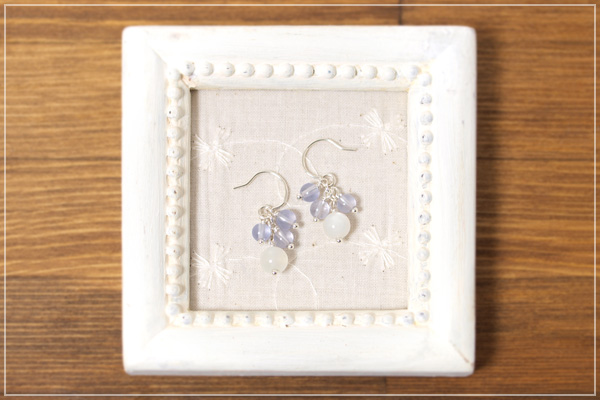 ラベンダーフローライト＋ムーンストーンsilver925ピアス・イヤリング